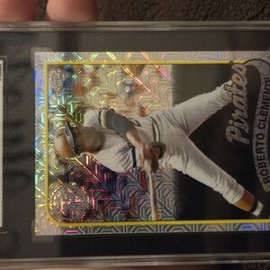 Roberto Clemente Pirates Baseball Card